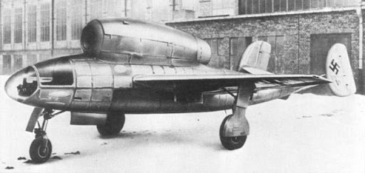 first world war weapons. The Arado 234, the world#39;s