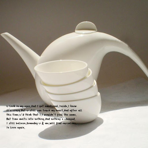 This Chinese tea set calms you into a more agreeable tea time