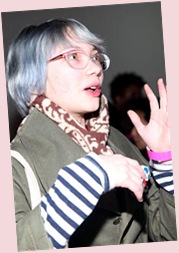 20100216_tavi_250x375