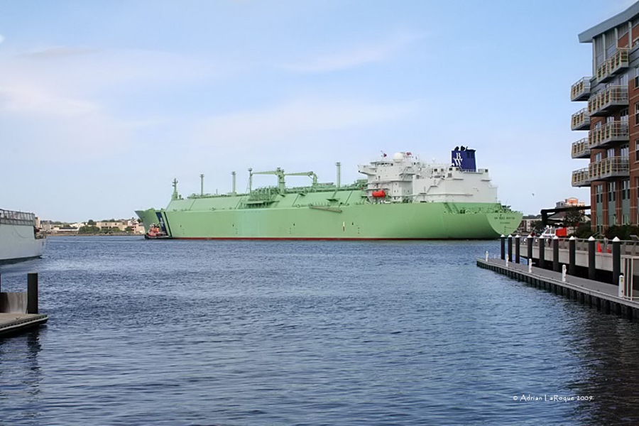 [BW_Suez_Boston[3].jpg]