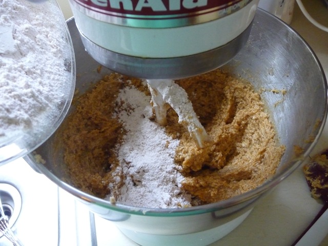 [add flour[3].jpg]