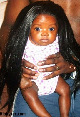 El_bebe_negro_con_peluca - www.Biokytec.com.com-2