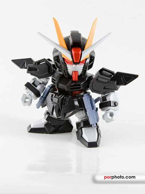 Strike Noir Gundam (SD)