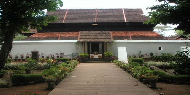 [house_kerala[8].jpg]