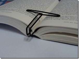 2011-05-08 Book clip 04