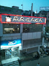 Macaco Cafe