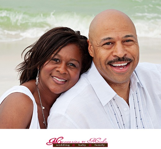 [Carlton and Regina Hamilton94 copy blogger[3].jpg]
