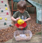 birdseedsensorybin