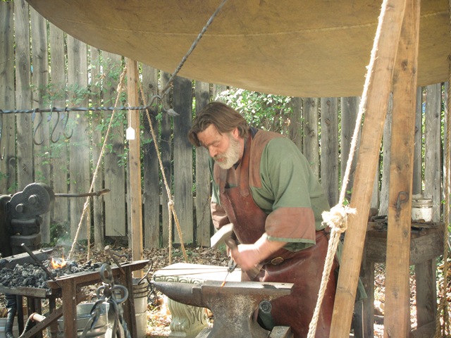 [blacksmith (1 of 1)[4].jpg]