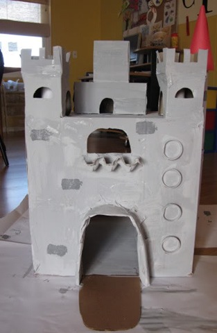 [castlefront[5].jpg]