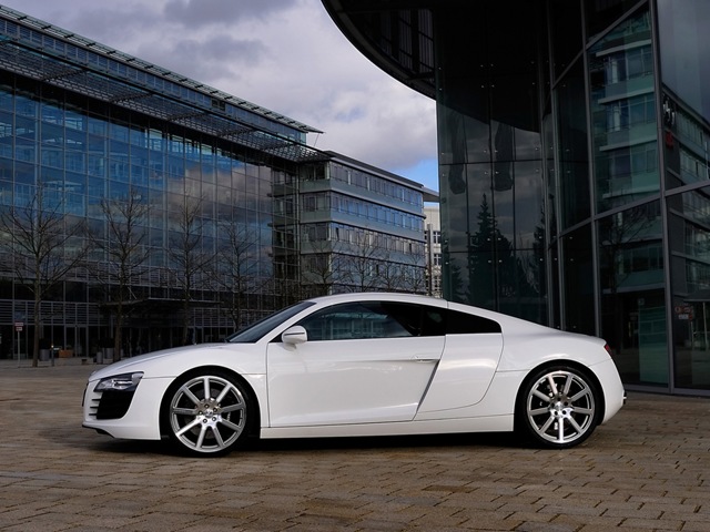 [audir8mtmwallpapers_8550_1600x12003.jpg]