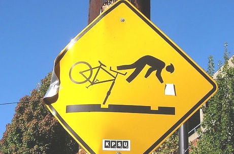 [bicycle-hazard-sign-image[8].jpg]
