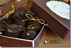 brown gold globes and gift box