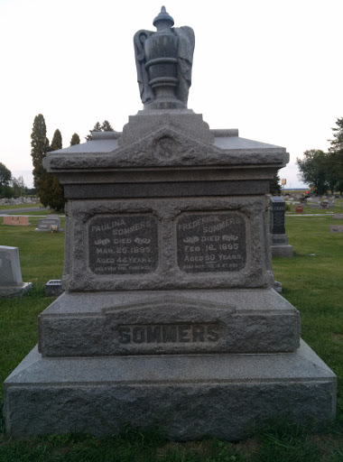 Sommers Monument
