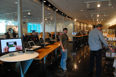 Did you know it is illegal to take pictures at the Apple campus?