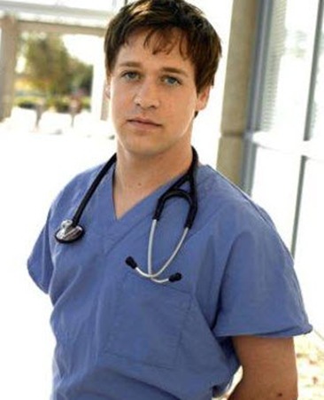 TR Knight Leaving Greys Anatomy It seems that TR Knight has been unhappy 