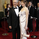 Producer and director Steven Spielberg and his daughter Destry arrive at the 83rd Academy Awards in Hollywood, California, February 27, 2011.   REUTERS/Mario Anzuoni (UNITED STATES - Tags: ENTERTAINMENT) (OSCARS-ARRIVALS)