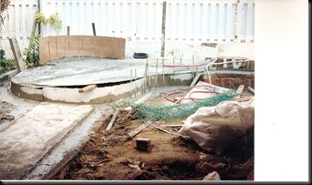 Koi Pond Construction - letting concrete set in the mould