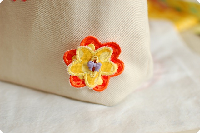 buttonhole flowers and hearts (5) buttonhole flowers and hearts (5)