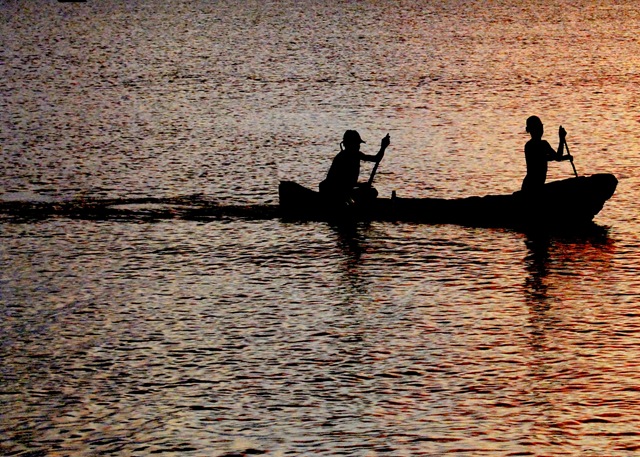 [sunset fishing[3].jpg]