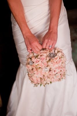 [flowers_026737000flourishdesigns.com[1].jpg]