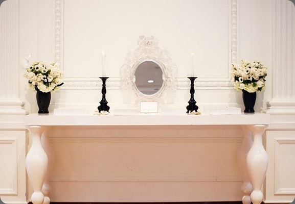 Web Chanel Adorn Table heavenly blooms