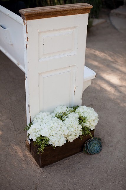 [B-3-pew-heavenly-blooms5.jpg]