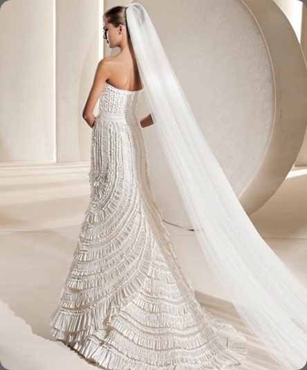 wedding dress la sposa back