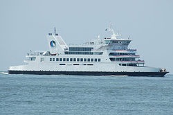 [lewes ferry[3].jpg]