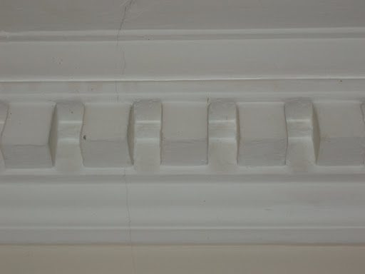 dentil arched molding