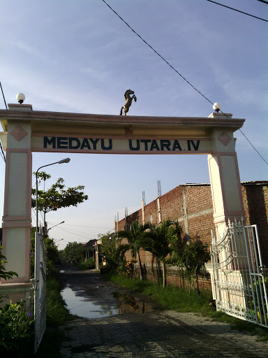 Gate Medayu Utara