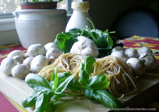 [Garlic pasta with creamy mushroom sauce[8].jpg]
