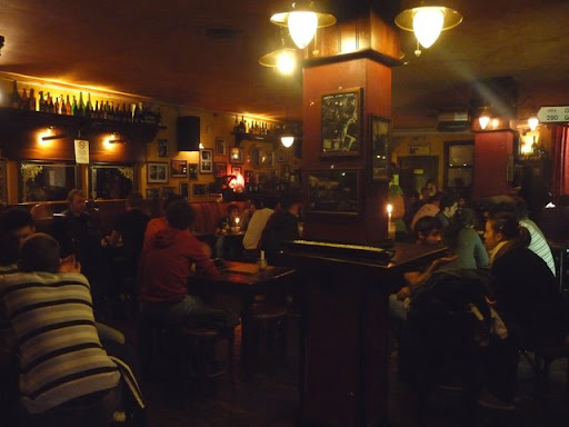 Vista dellinterno del pub