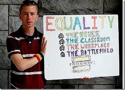 Bradley Manning the gay traitor