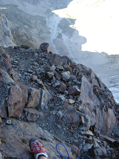http://lh3.ggpht.com/_jS608o2T5hI/Sp6zAch7RaI/AAAAAAAABE0/FCR_24rgQ38/s512/Esquistos_rotos.JPG