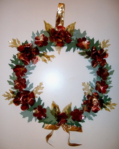 [Sarah's wreath[7].jpg]