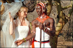 massai-blanche casamento de uma europeia com um massai