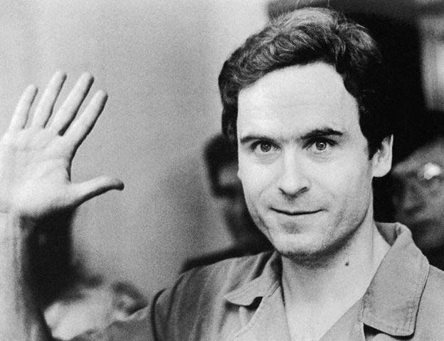 [Serial killer Ted bundy[6].jpg]