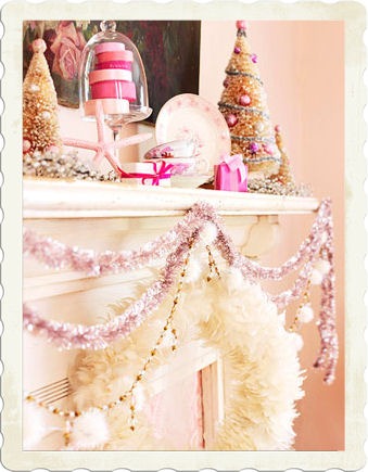 [pink-Christmas.bhg3.jpg]