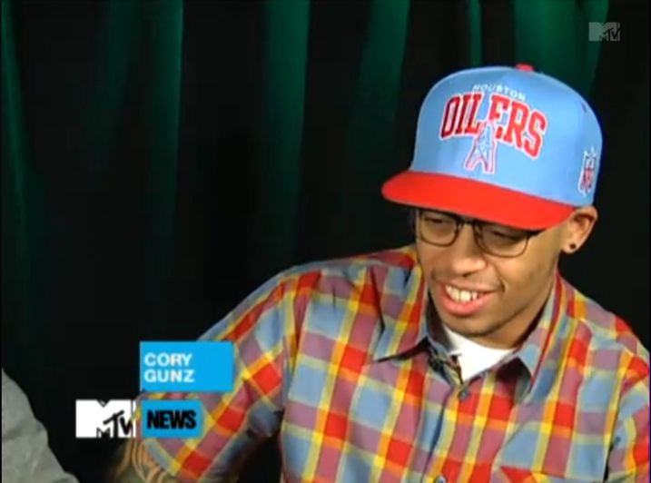 Foto do Cory Gunz na Entrevista sobre 6 Foot 7 Foot Foto do Cory Gunz na Entrevista sobre 6 Foot 7 Foot