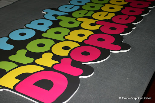 Edge detail on 5.0mm Foamex sign
