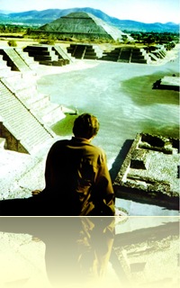 NOEL GALLAGHER  IN TEOTIHUACAN MEXICO 90THS