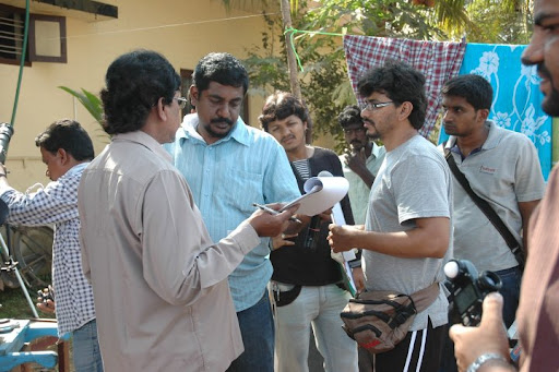 pancharangi kannada film review, yogarajbhat,ಪಂಚರಂಗಿ