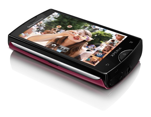 [sonyericssonxperiamini[3].jpg]