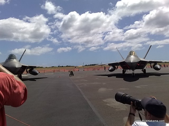 www.RickNakama.com Thunderbirds Air Show at Hickam Air Force Honolulu
