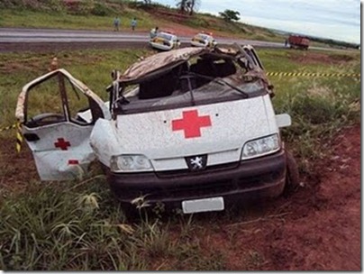 ambulancia-acidente_grande