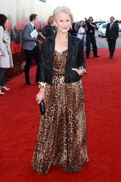 [helen-mirren-and-dolce-and-gabbana-london arthur[4].jpg]