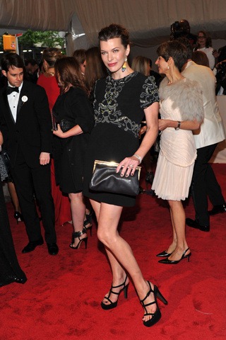 [Met gala  milla jovovich Marni[1].jpg]