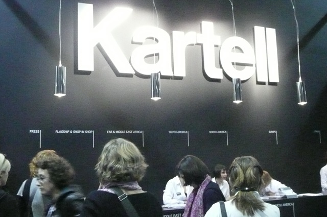 [I Saloni 2010 084[3].jpg]