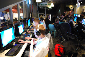 Crossfire Intel Challenge - Dzie� 3